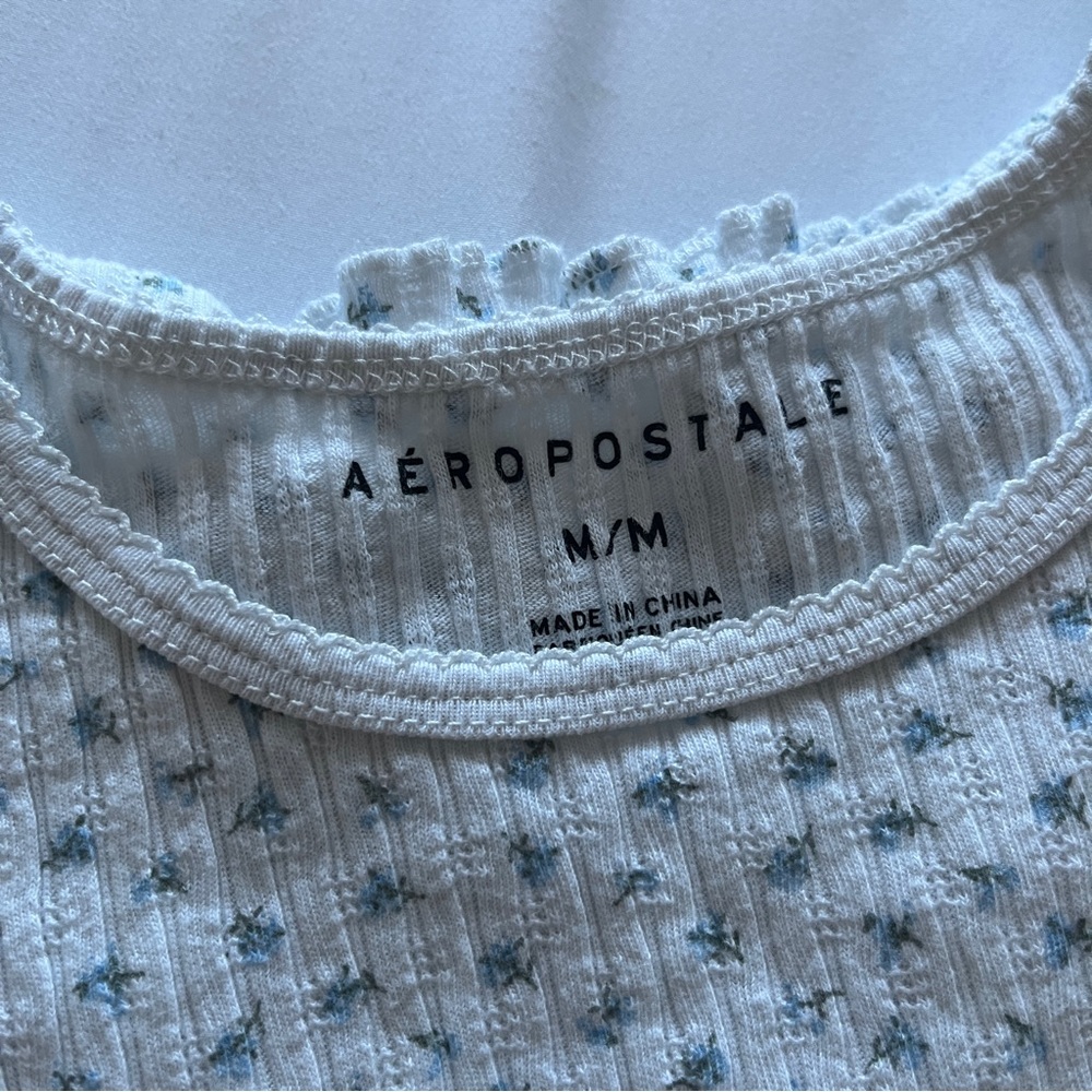 Aeropostale tee!